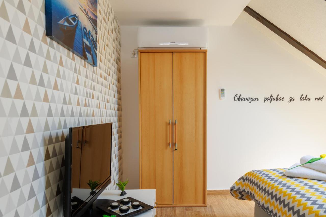Apartmani Nina Golubac Ngoại thất bức ảnh